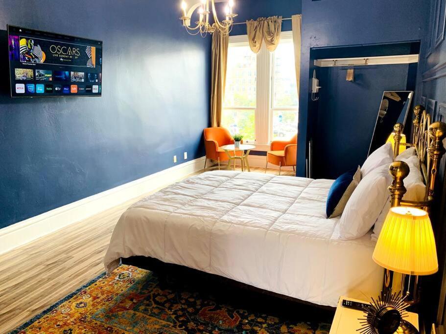 דירות Modern Design Studio For Two Gaslamp District! Located In The Heart Of Downtown San Diego! מראה חיצוני תמונה